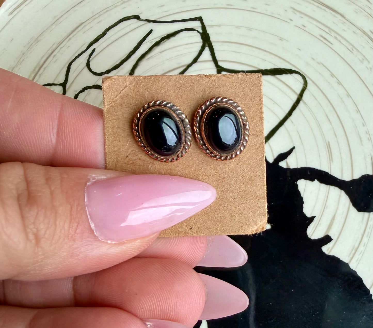 Black onyx studs