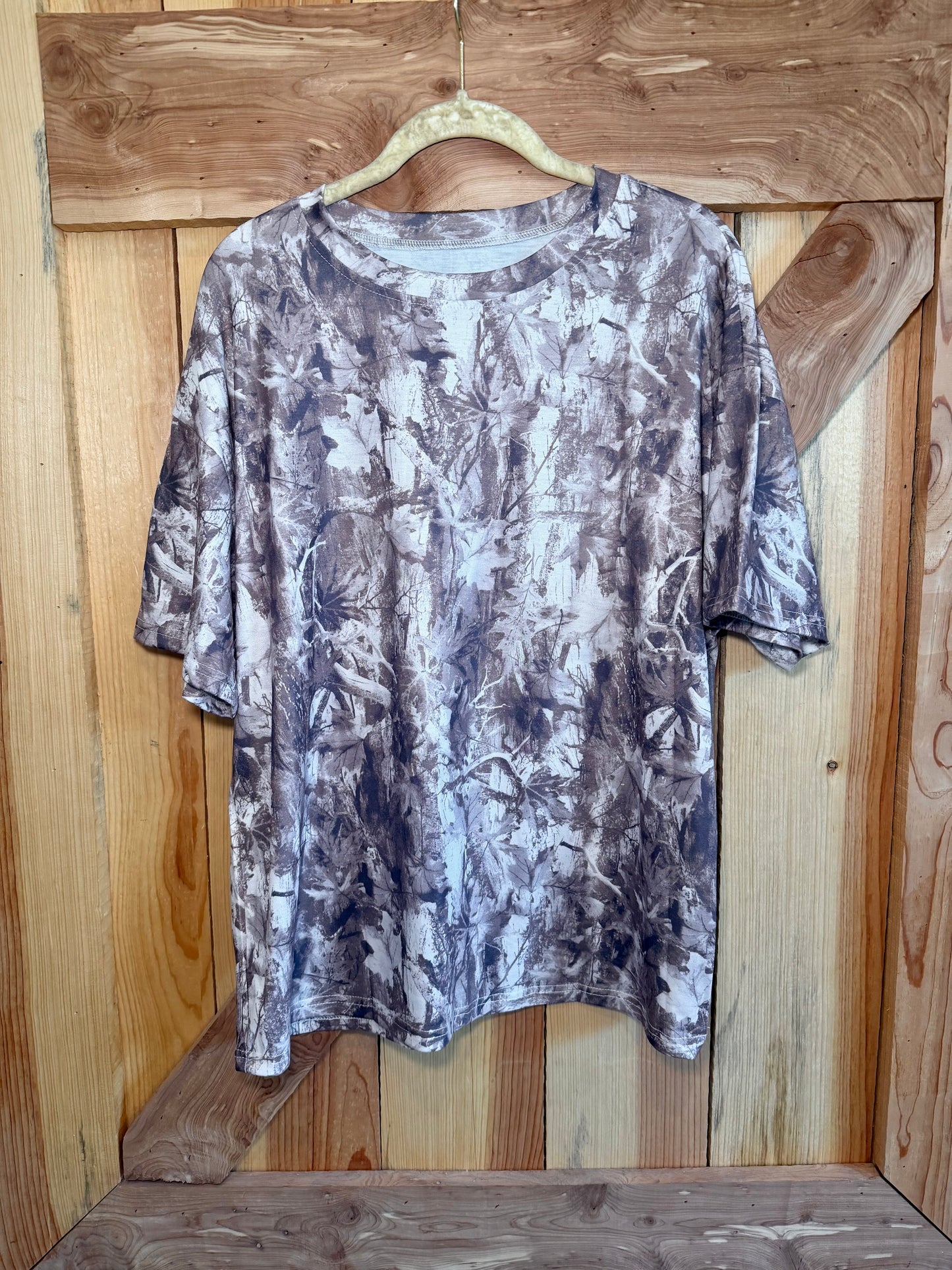 Oversized camo tee