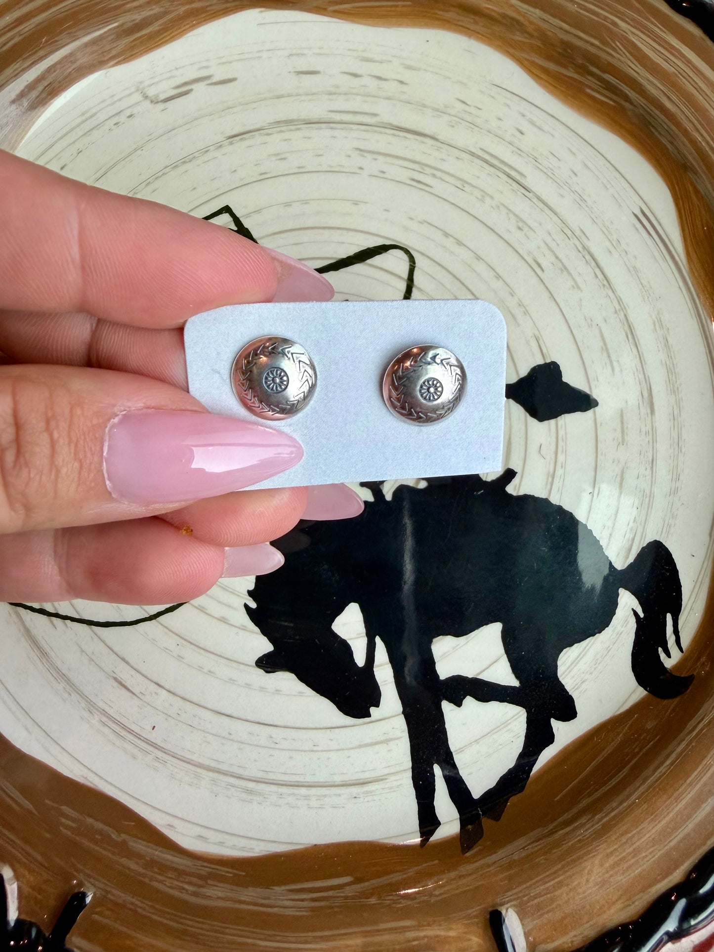 Dainty Sterling conchos
