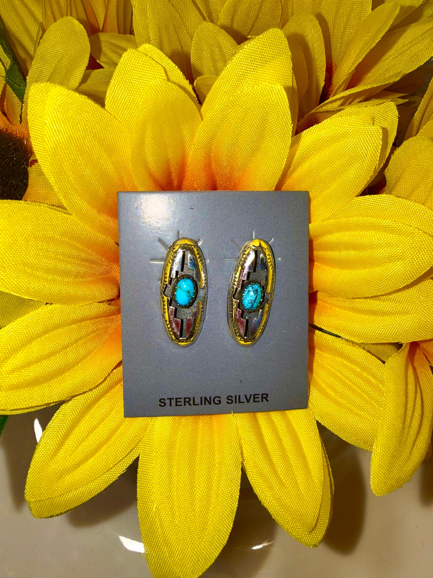 Shadow box studs