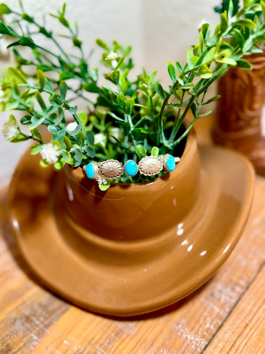 Blue ridge cuff