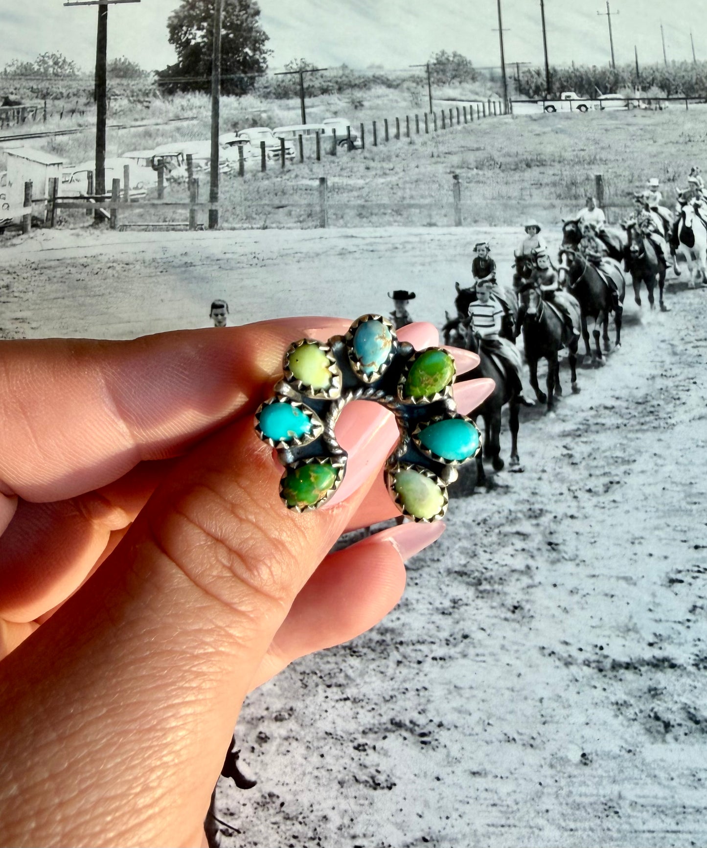 Multistone Naja ring